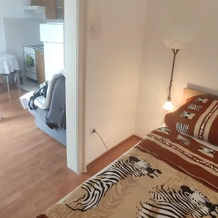 Jana * 크리크베니카